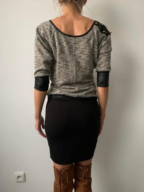 Úpletové čierno-béžové šaty, s