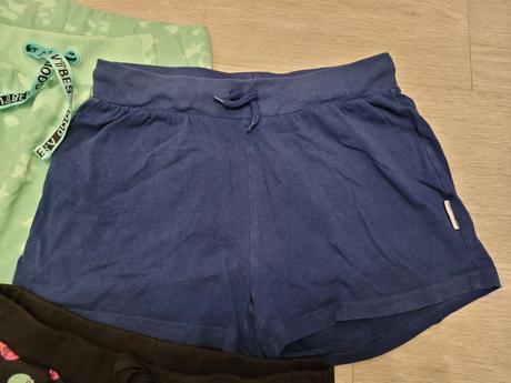 Šortky v.152, coccodrillo,152