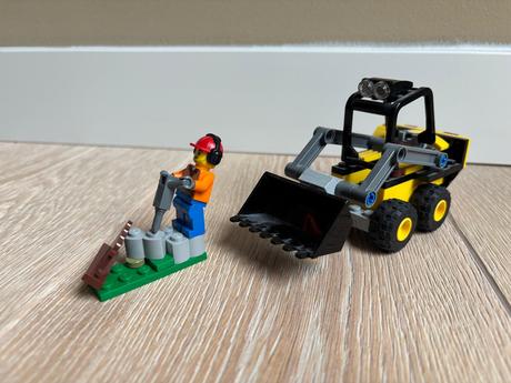 Lego city 61219 stavebný nakladač, 