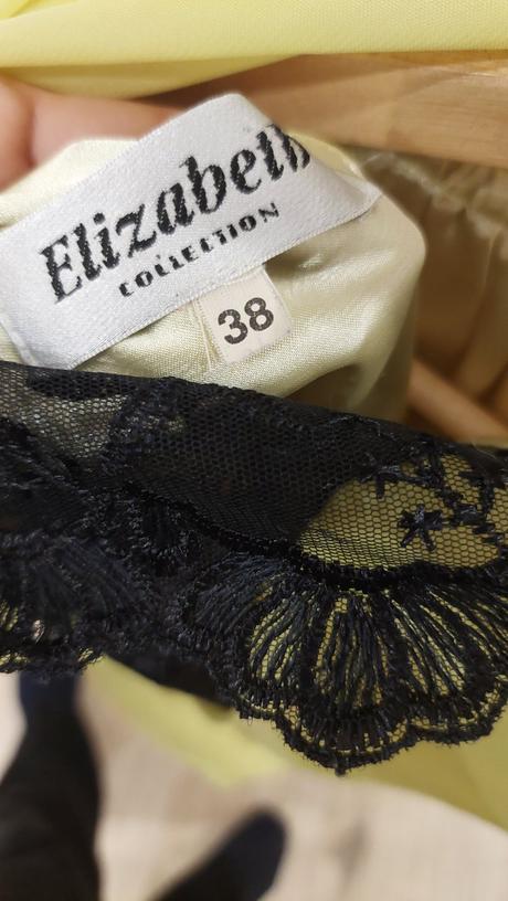 Spoločenské šaty, 38