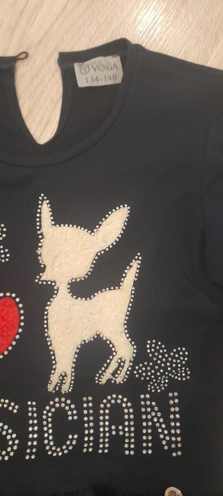 Vianočné šaty, 134