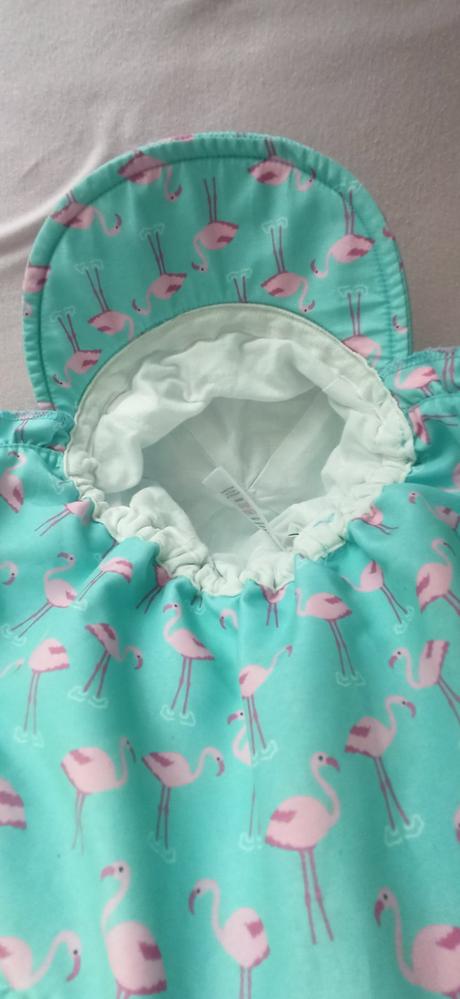 Plavky s čiapkou pre dievčatko, 80