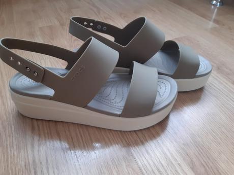 Crosc brooklyn low wedge, crocs,42