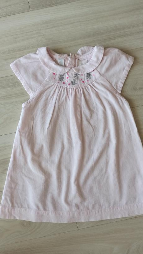 Menčestrové šaty, 80