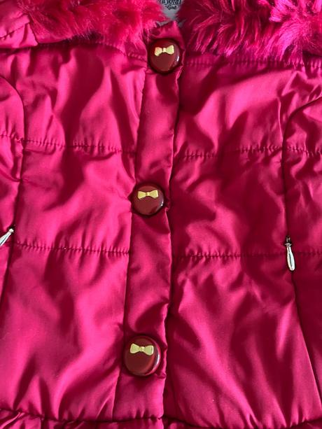 Rozkošná vesta mayoral s kožušinkovým golierom, mayoral,128