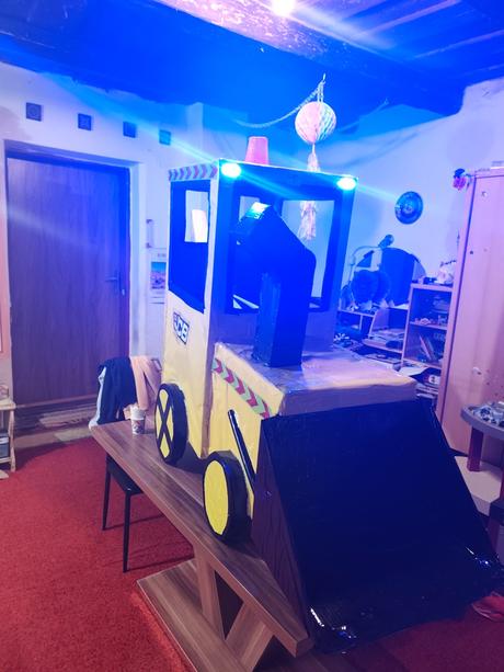 Karnevalova maska bager, 