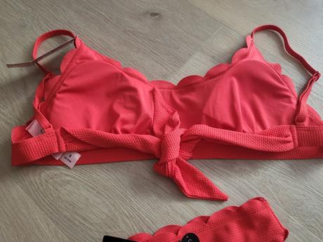 Plavky zn. hunkemoller, s