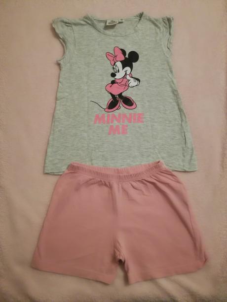 Dievčenské pyžamko, 110