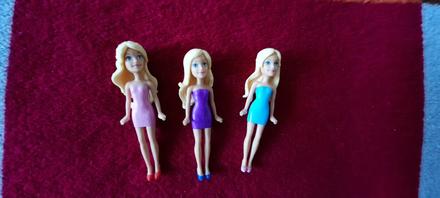 Bábika, iba ruzova,ostatne predane - výška 8,5 cm,,