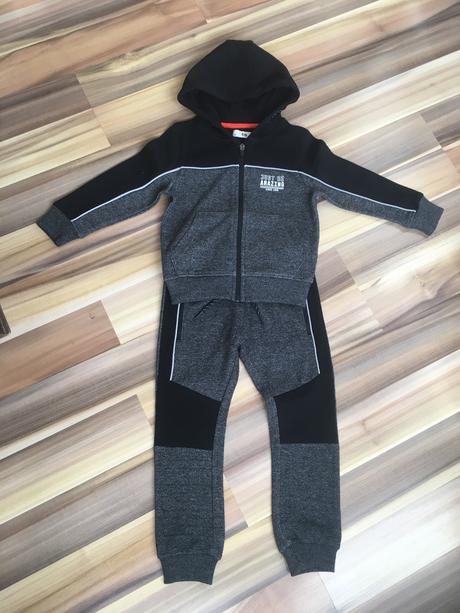 Nová teplakova súprava c&a 104, c&a,104