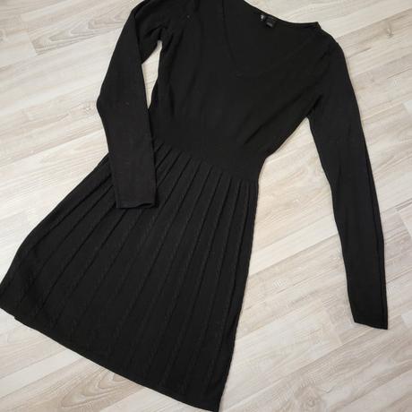 36/38 svetrikove saty s veckovym vystrihom, h&m,36