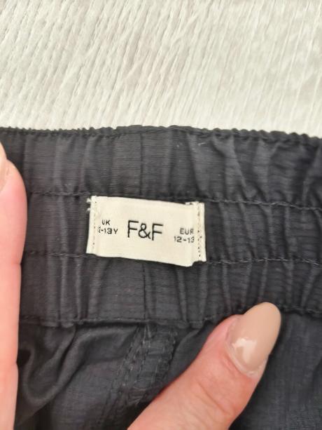 Športové letné nohavice, f&f,158