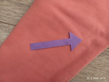 Mikina 10/11r. (už s poštovným), authority,146