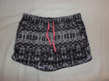 Šortky, colours of the world,m