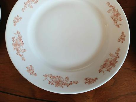 Plytké taniere na doplnenie - vzor červené kvety, 