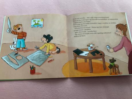 Berci hajót épít, 