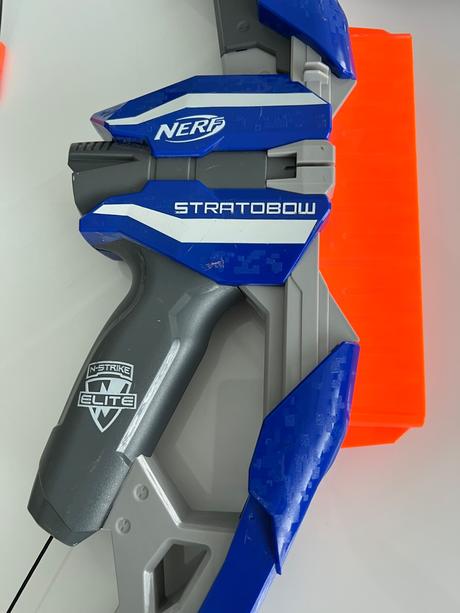 Nerf n-strike elite stratobow, 
