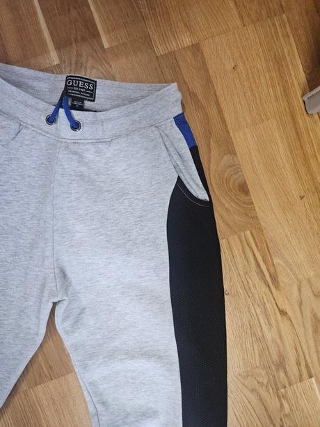 Teplaky guess, guess,170