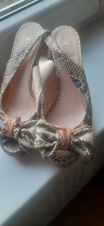 Prada lodicky, prada,38