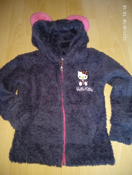 Chlpatá bundička, sanrio,128