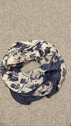 Pošta grátis - šatka ugoza,