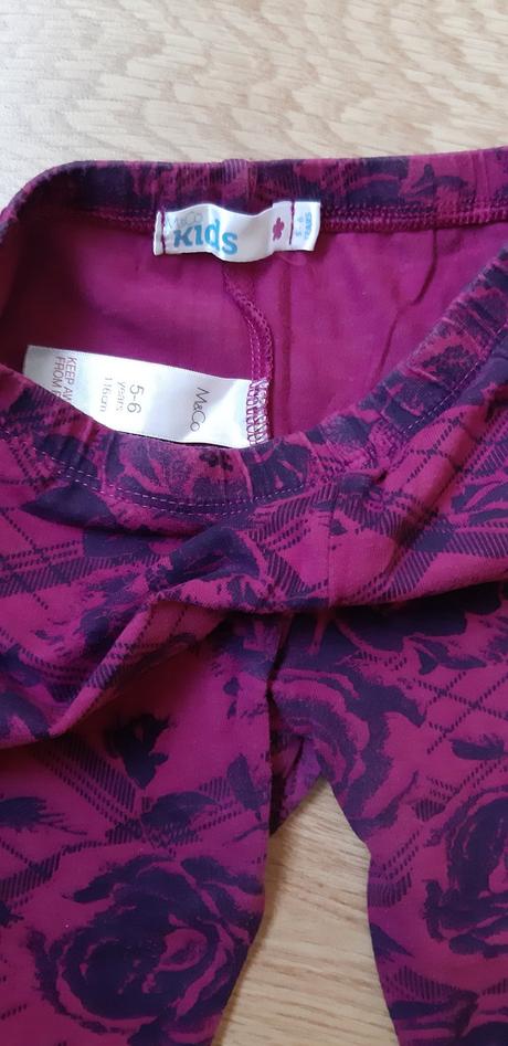 Legíny s ružami 5-6 r., m&co,116