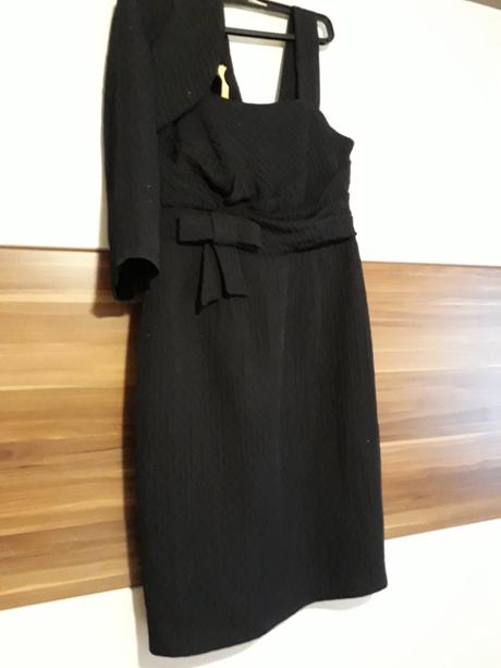 Cierne saty s bolerkom, xl