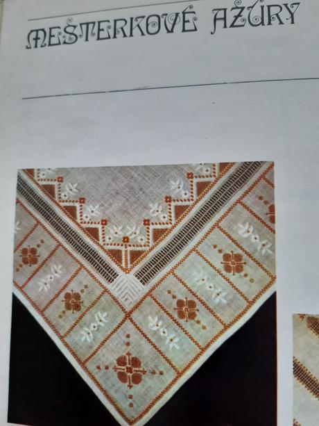 Kniha čaro výšivky, 