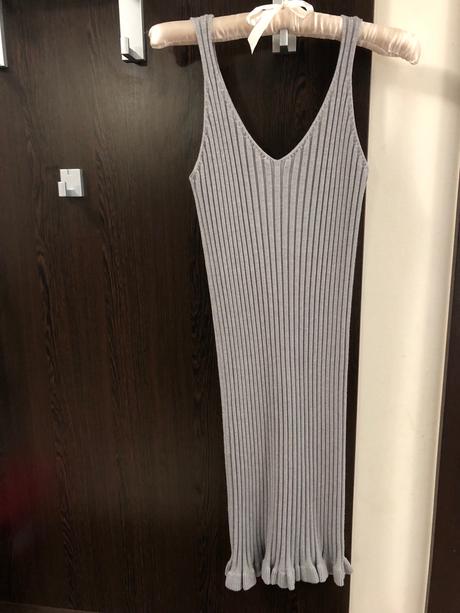 Suprava šaty a pulovrik, veľkosť s, s