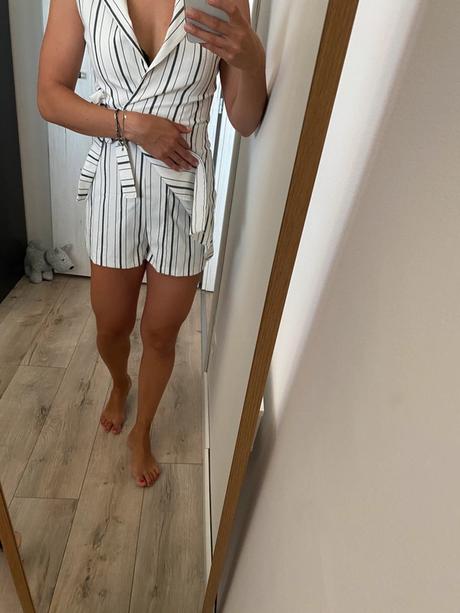 Krátky overal, bershka,m