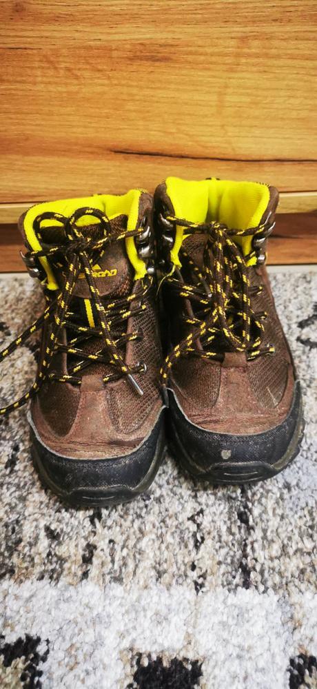 Turistické topánky, 32