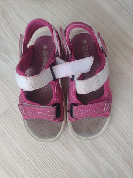 Sandalky, s postou, 31