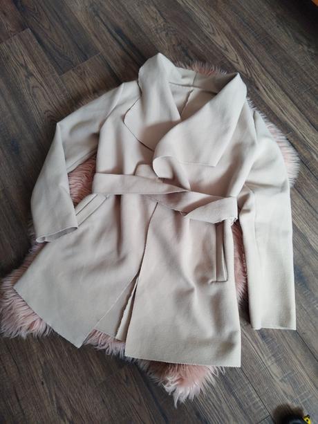 Krásny prechodný kabátik xs,s, 37