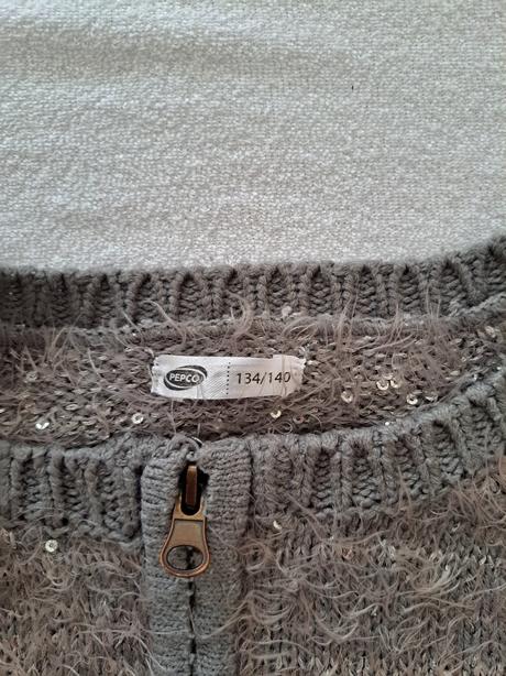 Chlpatý svetrík, pepco,134