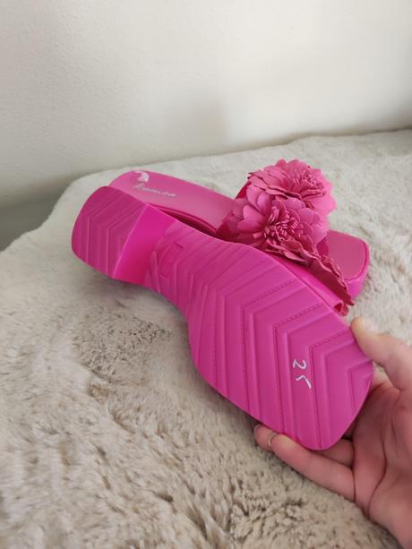 Dámske šľapky, 39