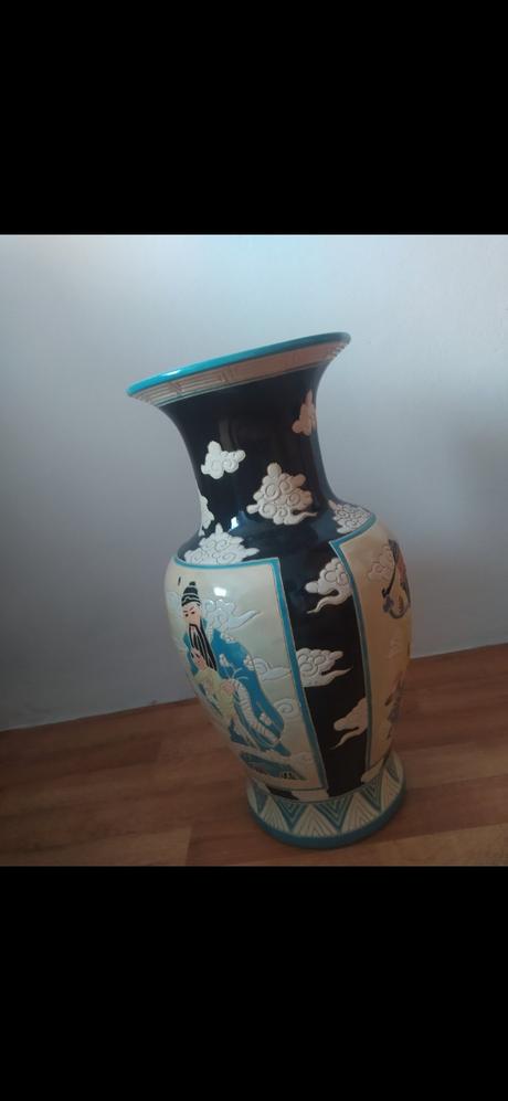 Velka čínska váza, 