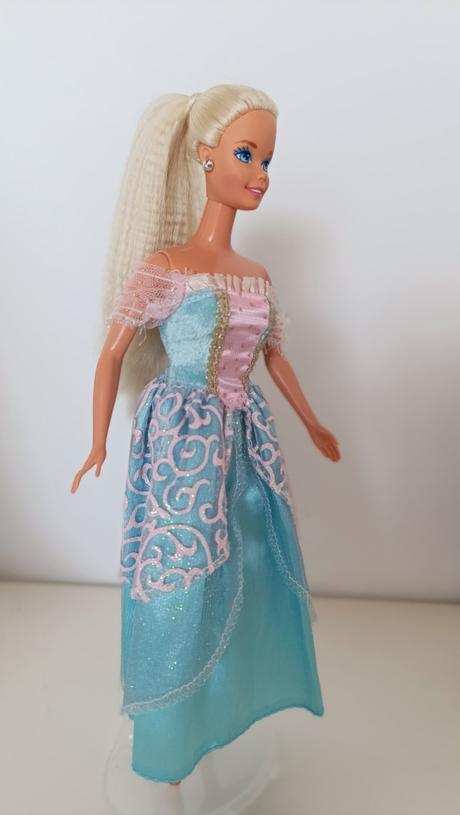 Barbie babika od mattel, 