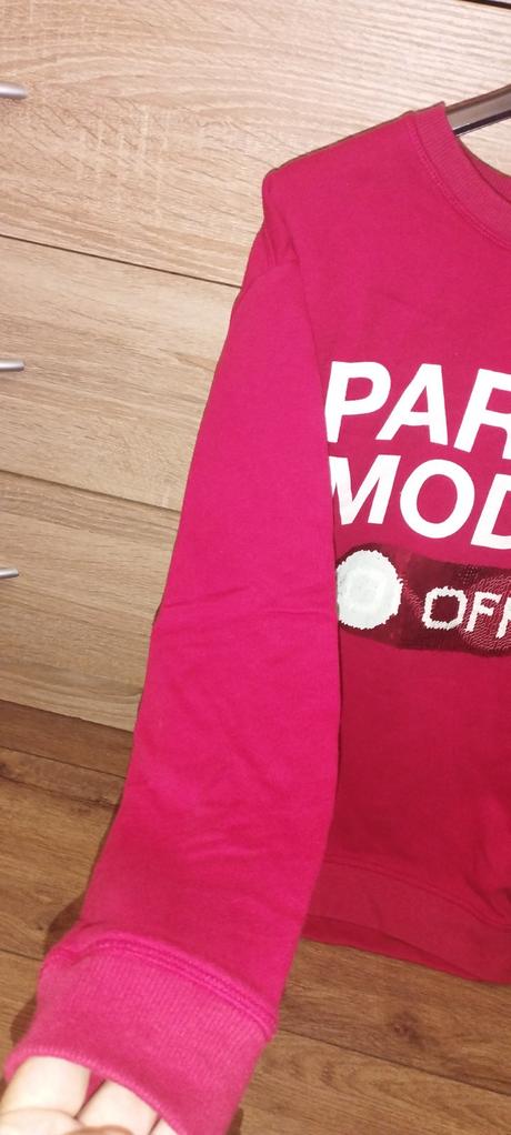 Štýlová mikina, 152