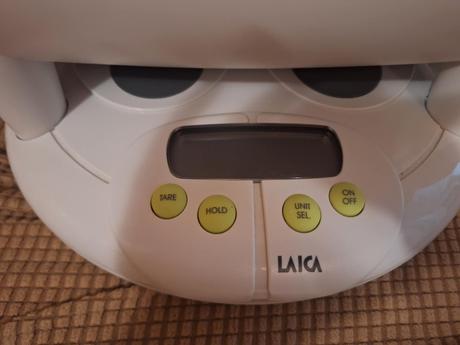 Váha pre bábätko, laica