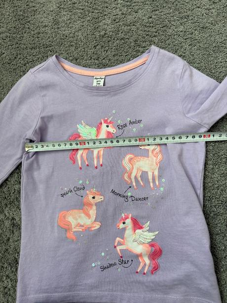 Fialové tričko s jednorožcami v.110, dopodopo,110