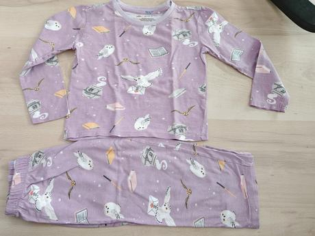 Pyžamko harry potter 104/110, písaná vel je 110, 110