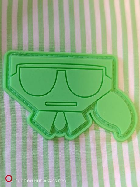 Karl lagerfeld originál úžasné dámske šaty m, m