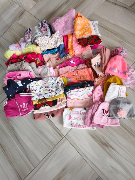 Mix oblečenia, 68–80