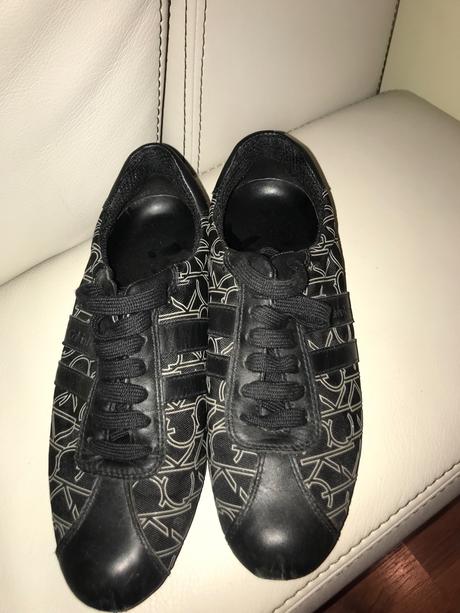 Topsnky calvin klein, 37