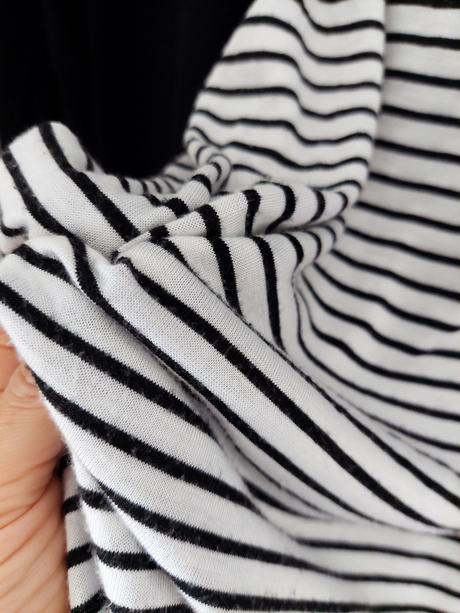 Svetrik s trickom na dojcenie c&a, c&a,s