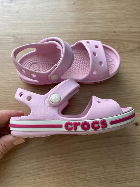 Crocs, crocs,25