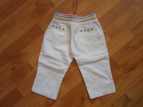 Biele tristvrtaky, 98