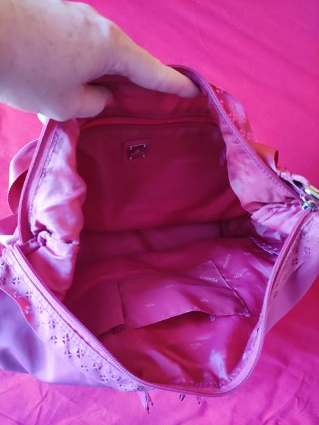 Kabelka carpisa, carpisa