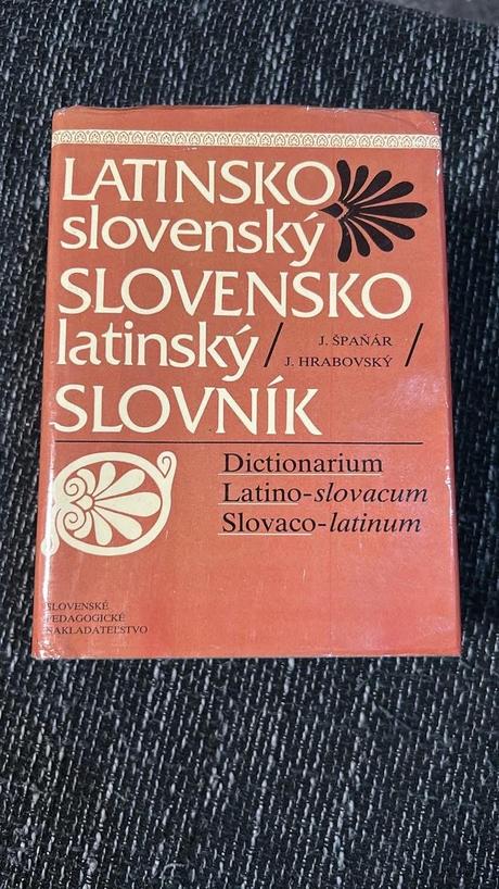 Latinsko-slovenský slovník, 