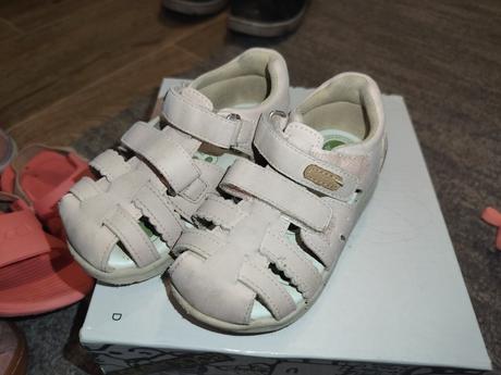 Balík topanociek veľkosť 23, adidas,22